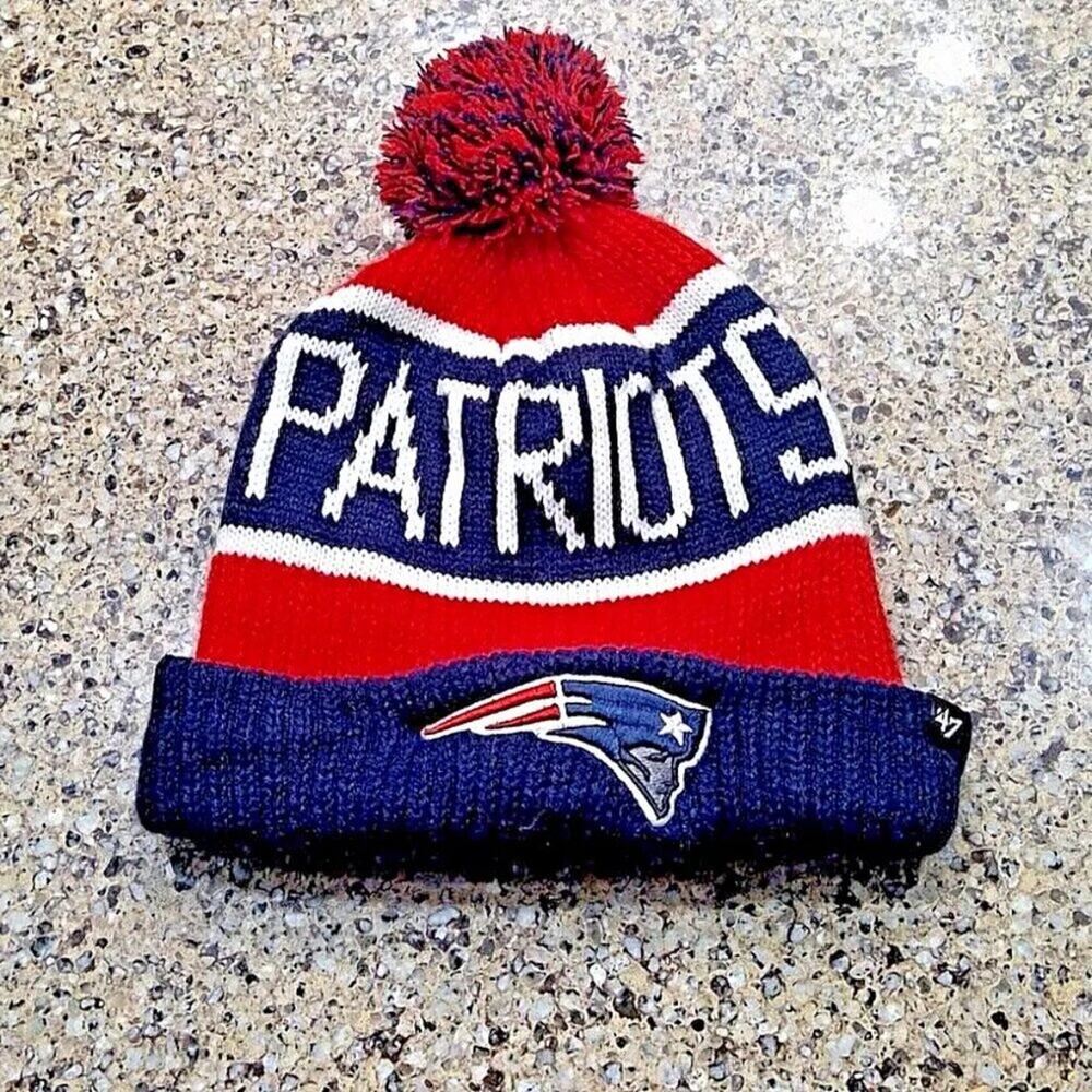 '47 New England Patriots Beanie/Winter Hat/Cap Red/Blue Pom Logo Spellout NFL
